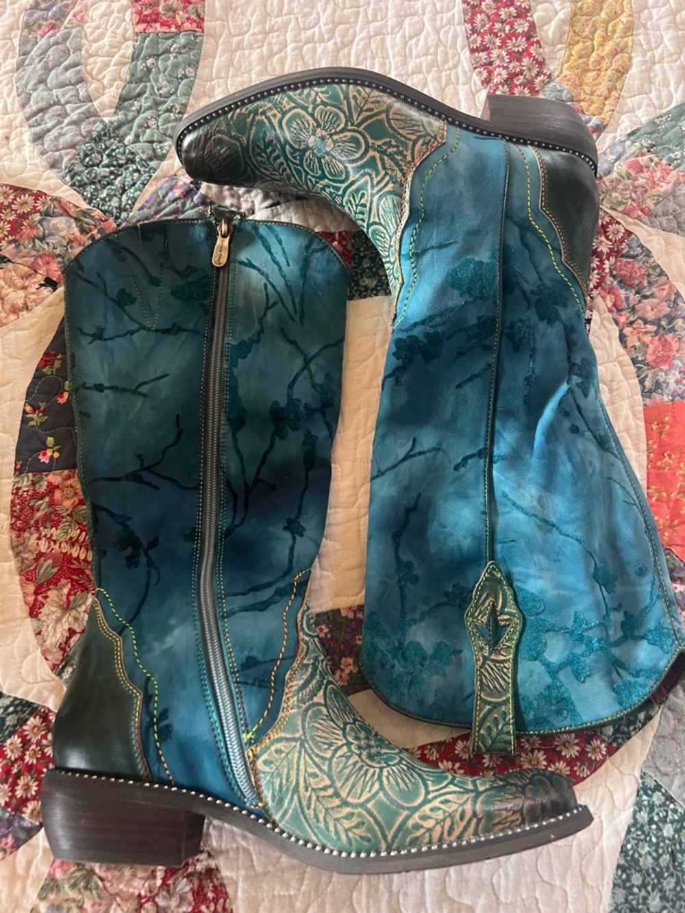 Brand New In box 👢Spring Step Turquoise Western Boots 🩵🩵🩵 - Picture 2 of 10